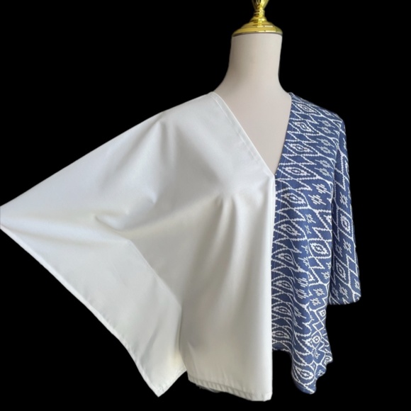 0120/ Blue White Cropped Kaftan Batik Pattern, Cotton Caftan Top,Women's Top - Picture 8 of 11